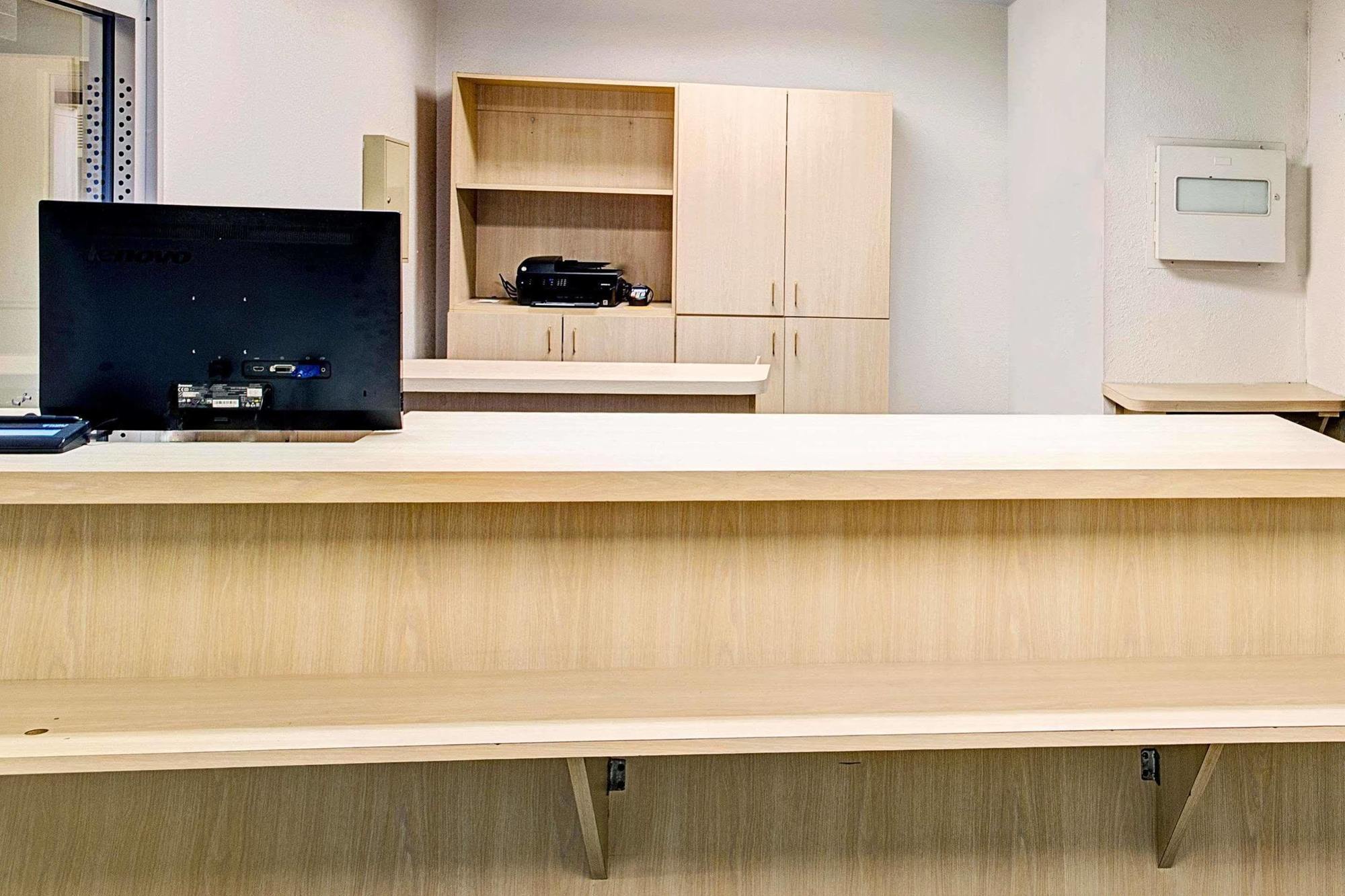 Knights Inn Jacksonville Airport Bagian luar foto